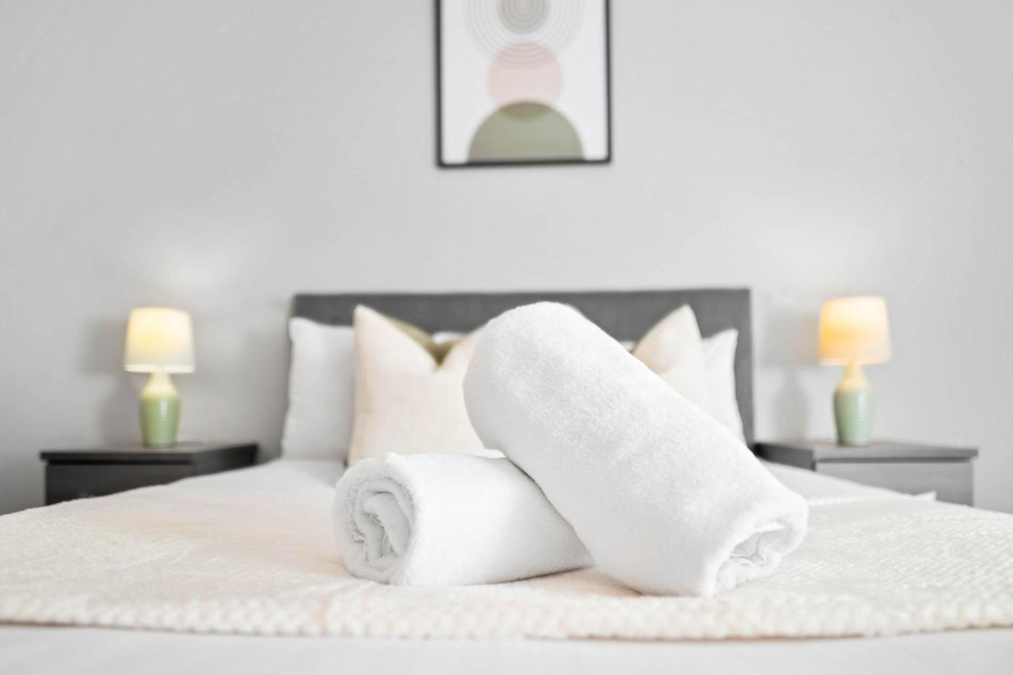 Luxury Two Bedroom - Secure Parking - Centre - 195m * Birmingham