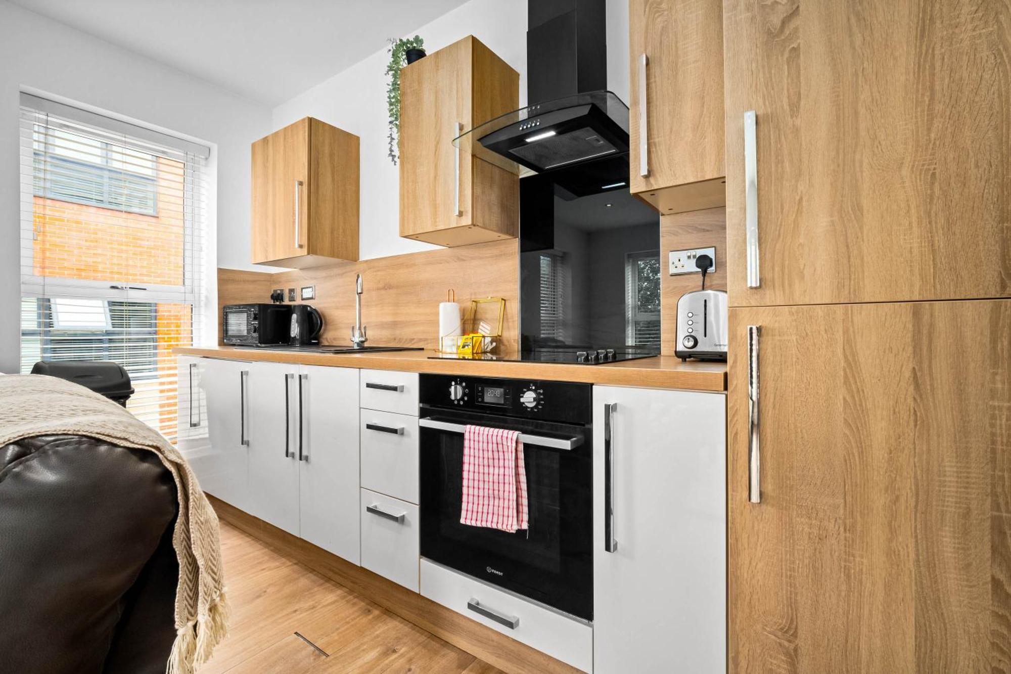 Apartment Luxury Two Bedroom - Secure Parking - Centre - 195m Birmingham